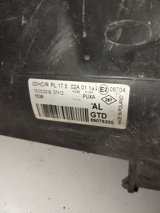 Фара Нісан Ноте Nissan Note