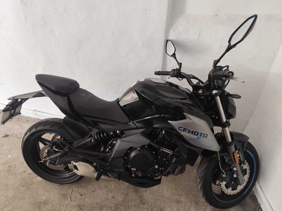 NK 650 com 1 ano e meio de garantia