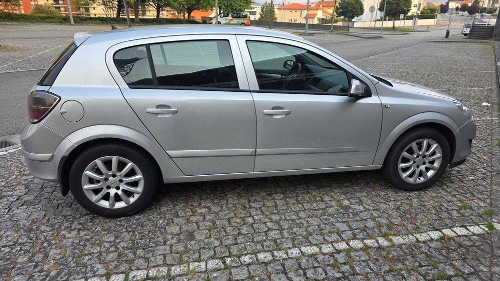 Opel Astra 1.3 CDTI