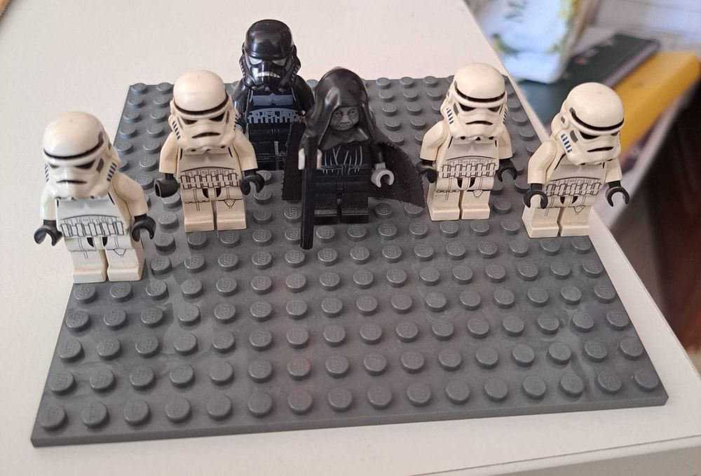 Lego Star Wars 7264 Minifigs