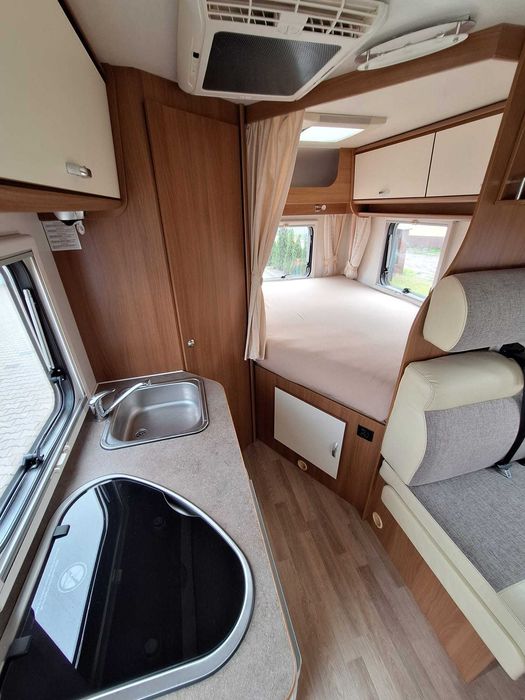 Kamper Ahorn 660 Plus  Renault/6 miejsc/ 2015/mały przebieg