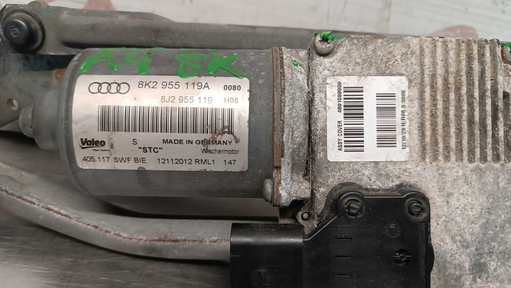 MOTOR / SISTEMA LIMPA VIDROS AUDI A4 B8 8K2955119A