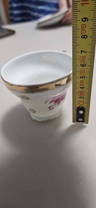 Кофейные     чашки