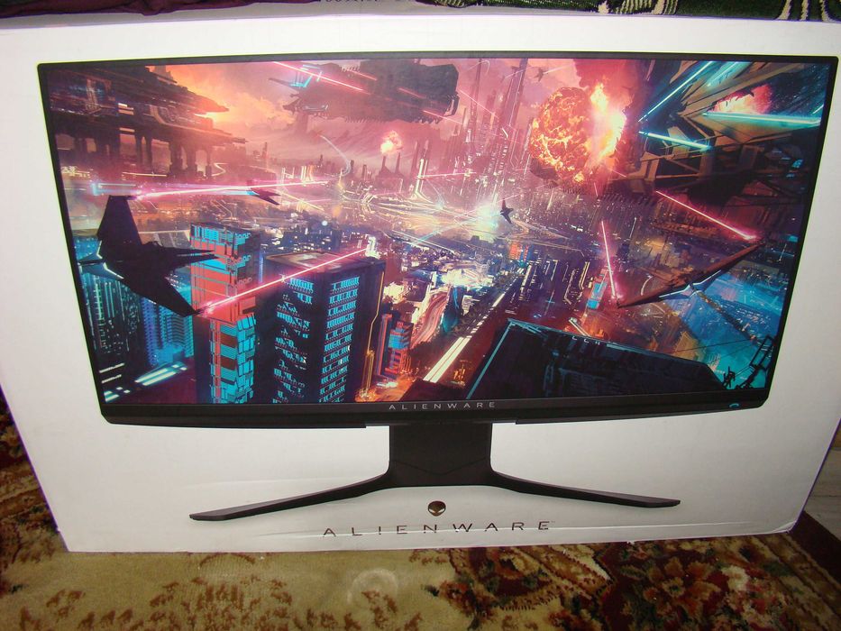 Alienware monitor 25 Cali