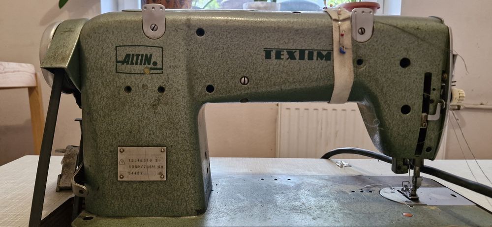 Maszyna do szycia przemysłowa stębnówka Textima Altin