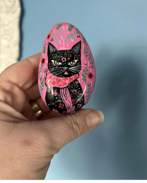 Magnes na lodowke wykonany z kamienia