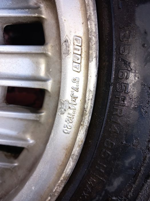 Jantes Cromodora ou Speedline 5,5x14 ET25 originais de FIAT Argenta