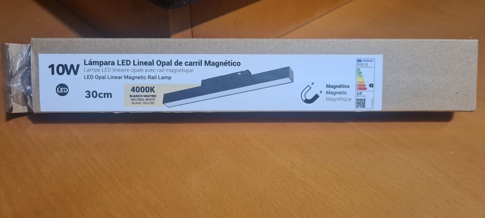 Lâmpada carril magnético