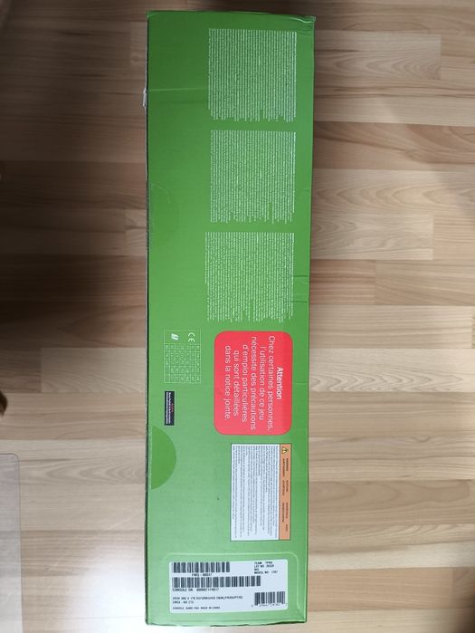 Xbox One X - Puste pudełko / karton do kolekcji