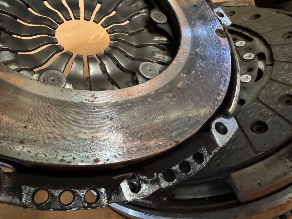 Volante Bimassa + Embreagem VOLVO S40 V50 1.6D D4164T COMO NOVO