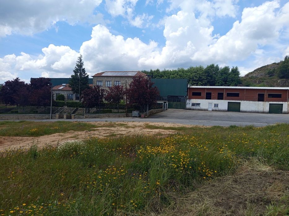 Terreno urbano vale formoso