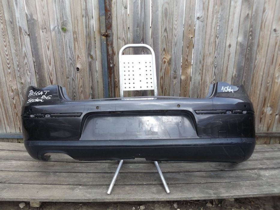ZDERZAK TYLNY TYŁ VW PASSAT B6 SEDAN 2005-