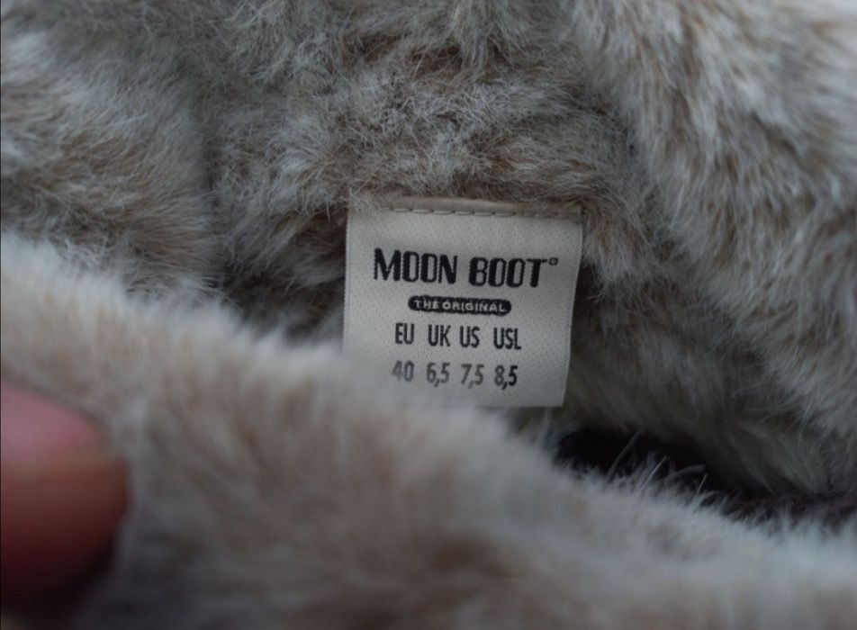 Женские зимние ботинки Moon boot the original