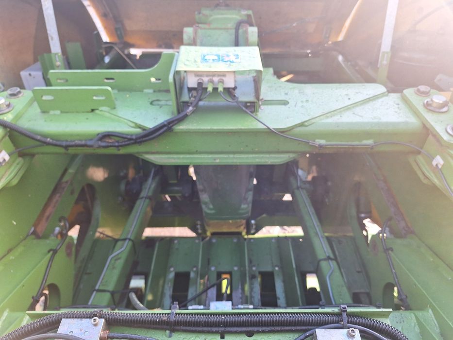 Prasa KRONE Big pack 1270 duża kostka.