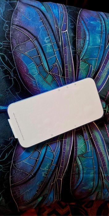 Smartfon Apple iPhone 16  256 GB Ultramaryna