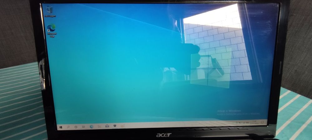 Portátil Acer aspire 5253