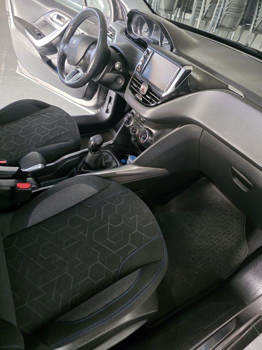 Peugeot 2008 Pure Tech