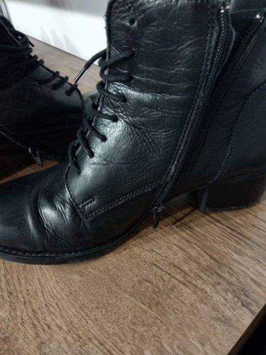 Botki ze skór naturalnej r 40