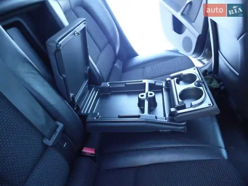 Продаж авто пежо