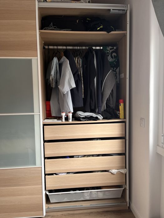 Armário IKEA grande