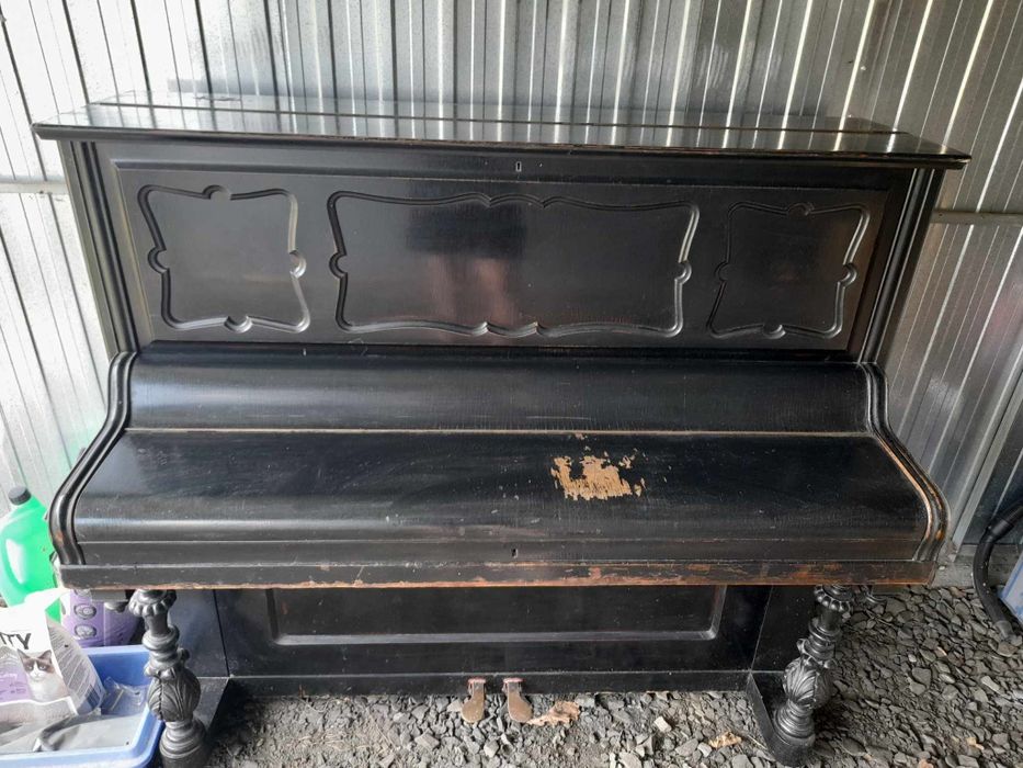 Sprzedam Pianino