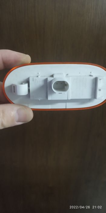 4 farolins de mínimos laterais em led com suporte e cabo(novos)