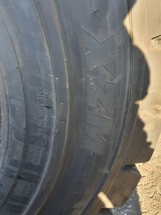 Opona 12.00r20 12.00-20 Michelin XZM