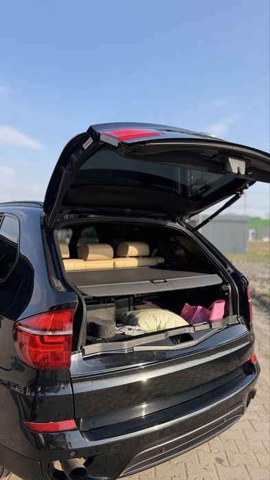 Продам Х5 е70 3л бензин срочно