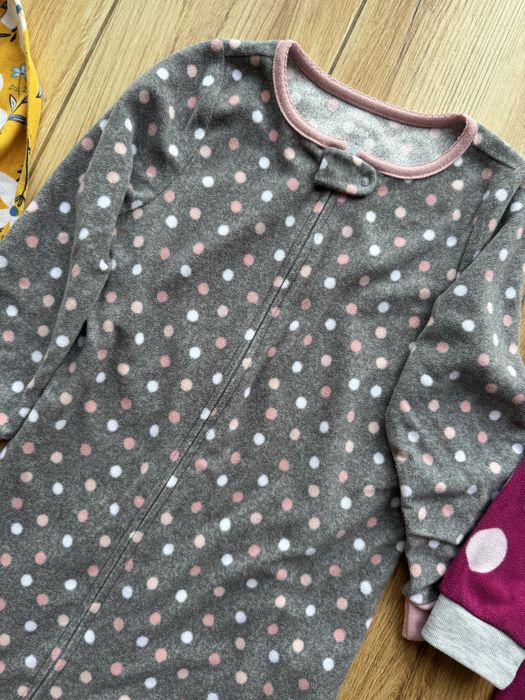 Флісовий чоловічок для дівчинки carters 5t/5A 4t/4A