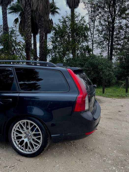 Volvo v50 1.6 impecável