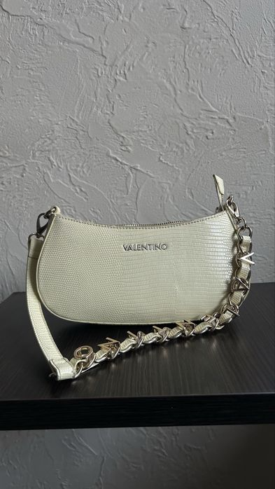 Сумочка Valentino