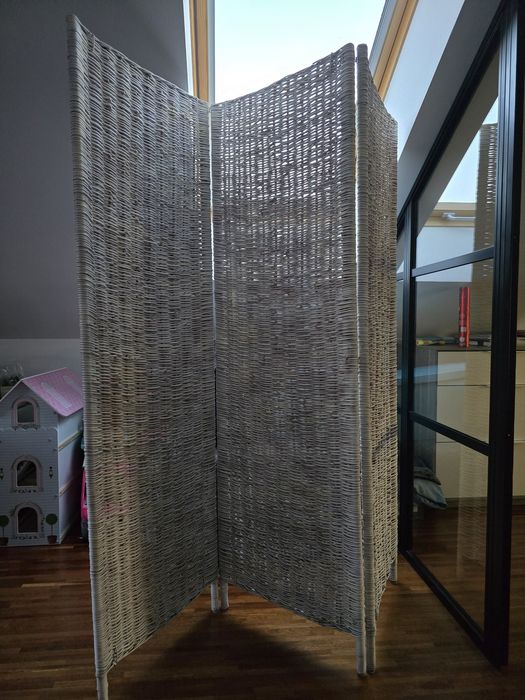 Parawan rattan biały