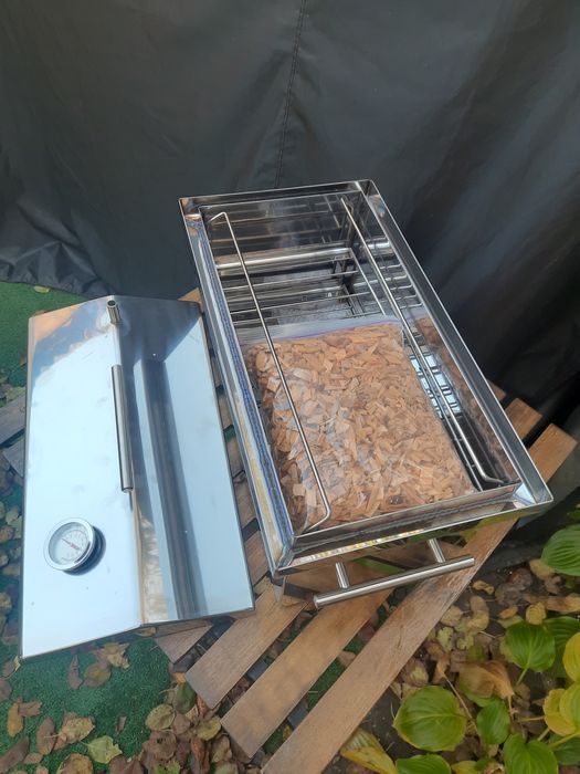 Коптильня з нержавійки 2мм. Та 1.5 мм. Коптильня нержавейка