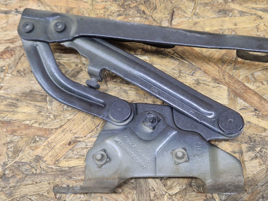 Zawiasy maski Opel Corsa E  KOMPLET