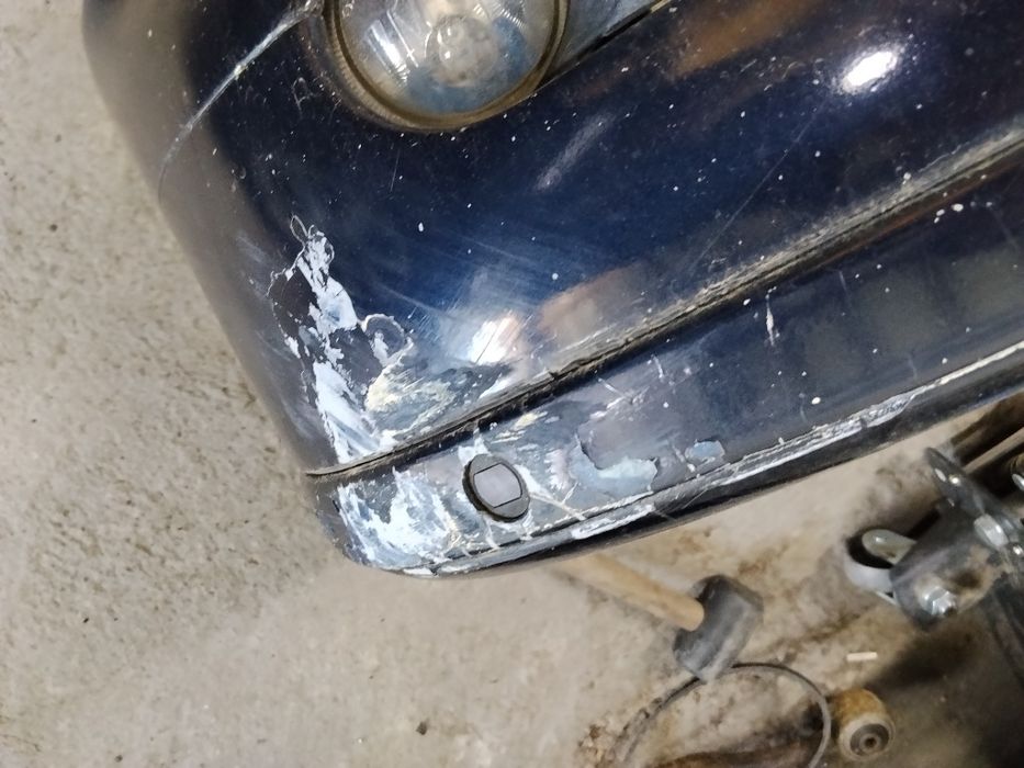 Zderzak BMW E39 orientblau