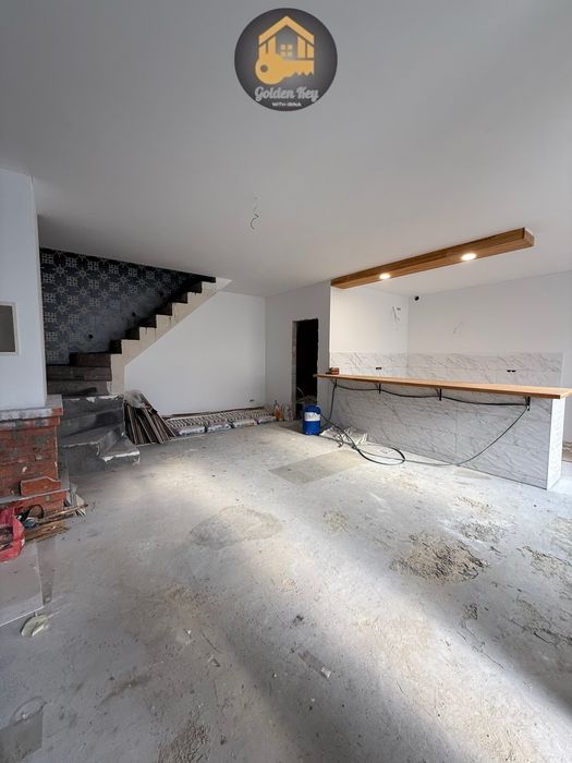 Продам Будинок 100м2, земельна ділянка 3 сотки , с.Гора, вул. Басейна