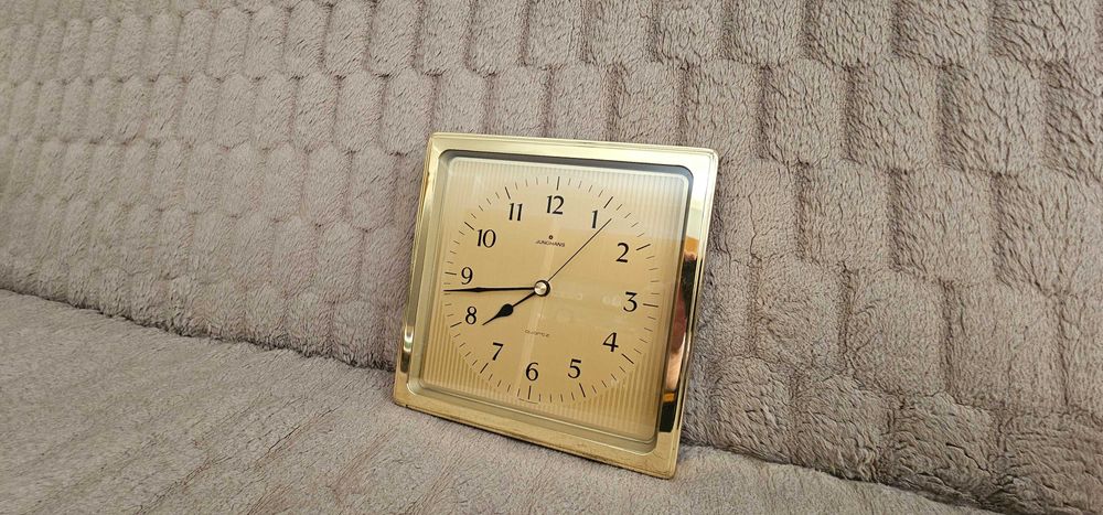 Junghans Quartz W757