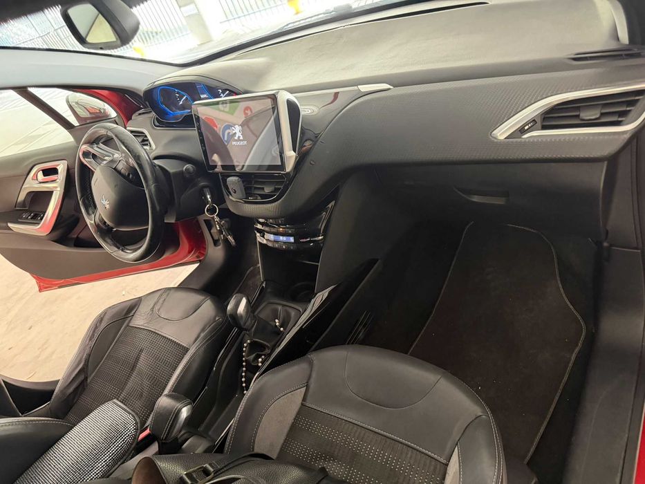 Peugeot 2008 1.6 diesel 2015
