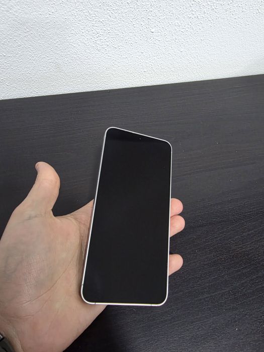 Samsung S24 plus - 12 GB / 256 GB