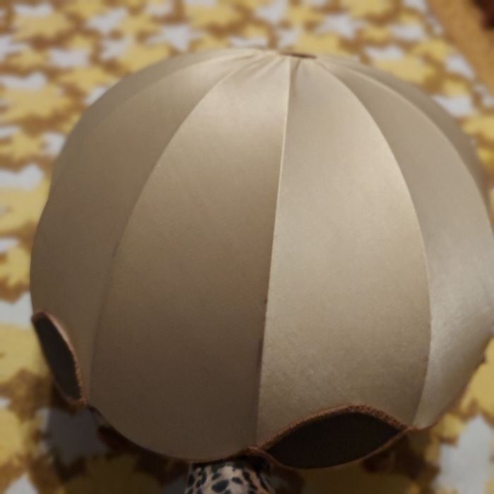 Sprzedam piekny abażur do lampy stojącej lata 70 PRL