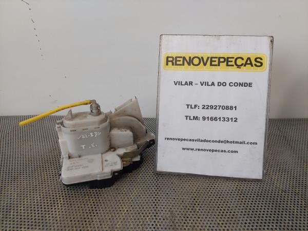 Fechadura / fecho porta trás esquerdo VOLKSWAGEN Polo (6N)