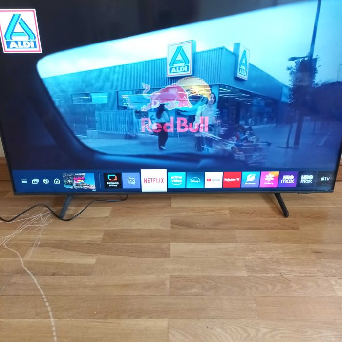 TV Samsung 50" QLED 4K Smart TV (Q60A) - Excelente Estado + Caixa Original