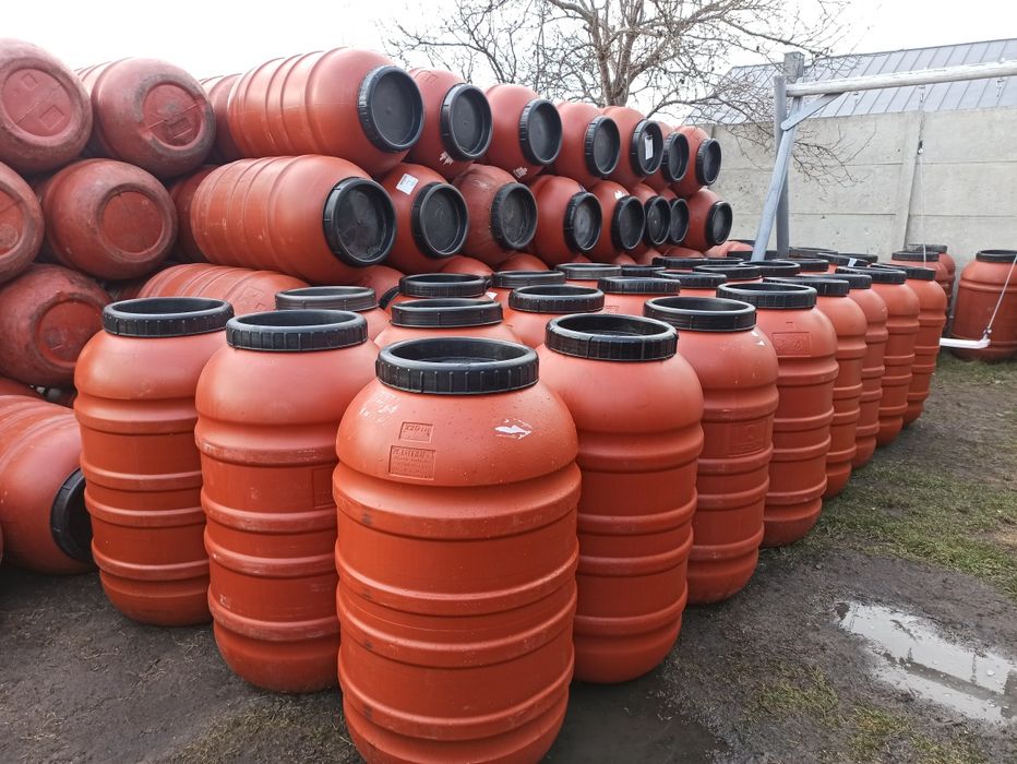 BECZKI , beczka plastikową po spożywce POJ.220l