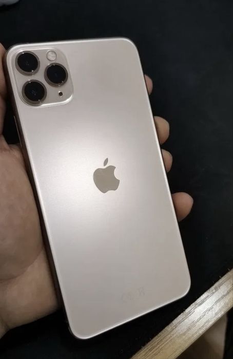 Iphone 11 Pro Max ouro