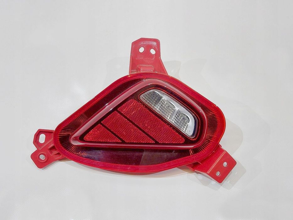 lampa zderzaka tył lewy kia x-ceed xceed 19r