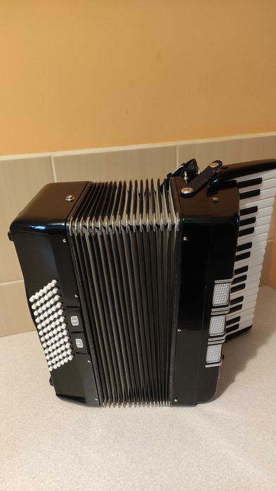 Sprzedam akordeon DELICJA