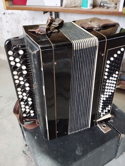 Продам гамонь ретро