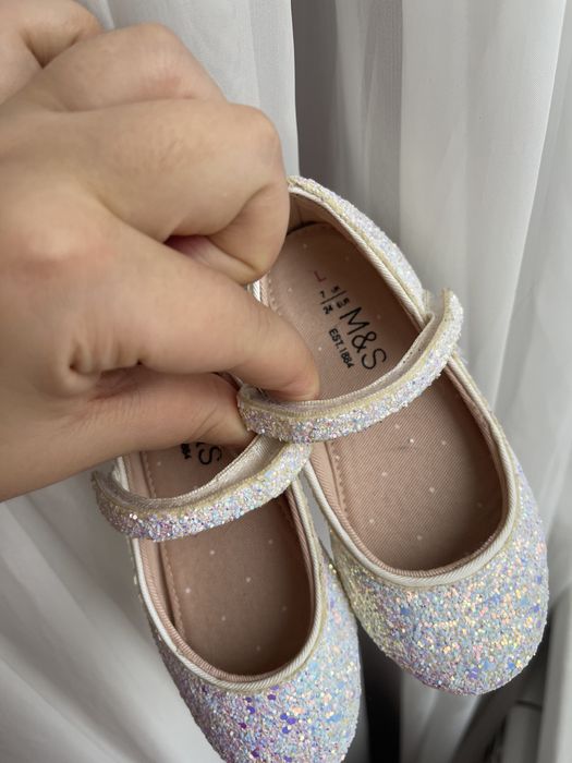 Туфельки для девочки