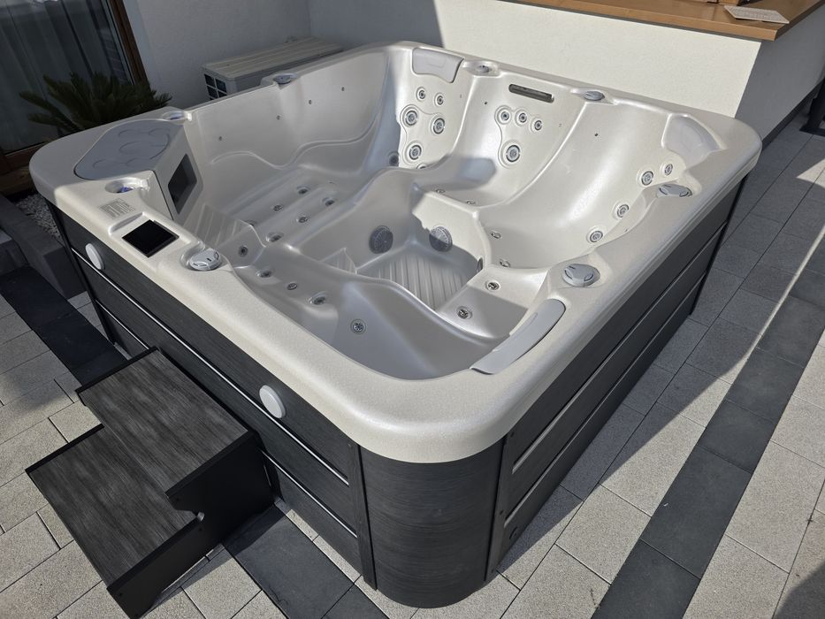 Jacuzzi ogrodowe 5-os. | 64 dysze | Balboa | LED | Raty 0% | Transport