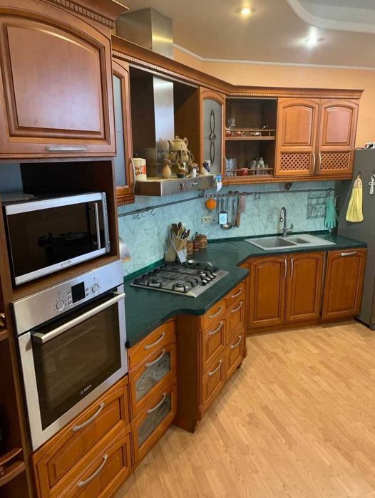 Житлове Помістя с. Маковище Макарівського району! Без комісії!